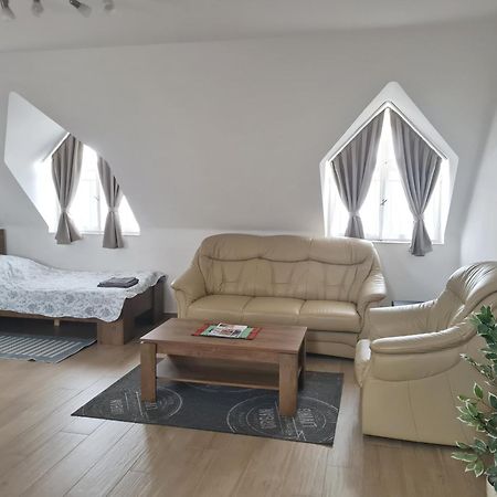 P16 Apartment Hajduboszormeny Eksteriør billede